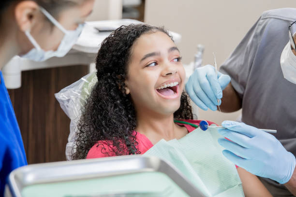 Best Cracked Tooth Emergency Dentist  in Seco Mines, TX